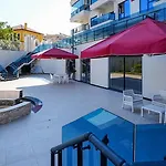 Stylish In Yekta Royal Club Appartement
