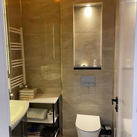 Stylish In Yekta Royal Club 公寓 阿拉尼亚