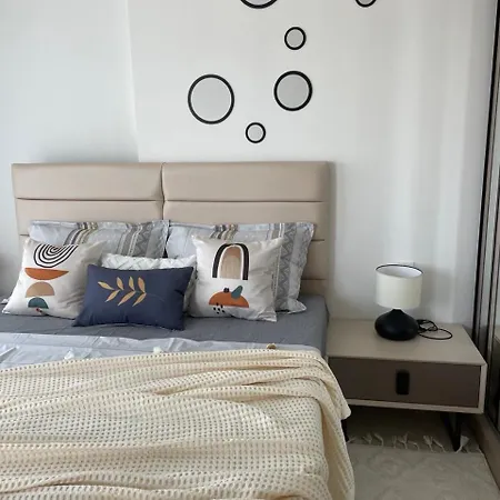 Stylish In Yekta Royal Club