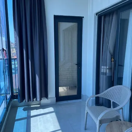 Stylish In Yekta Royal Club Apartment Alanya