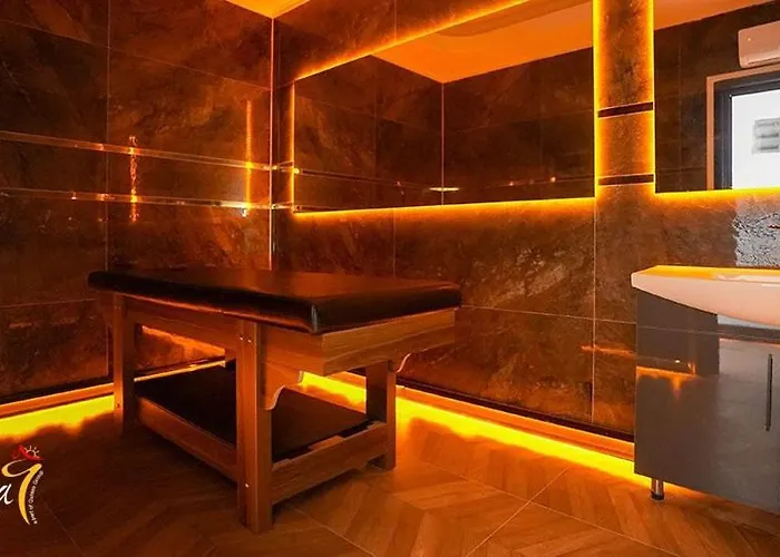 公寓 Stylish In Yekta Royal Club 阿拉尼亚